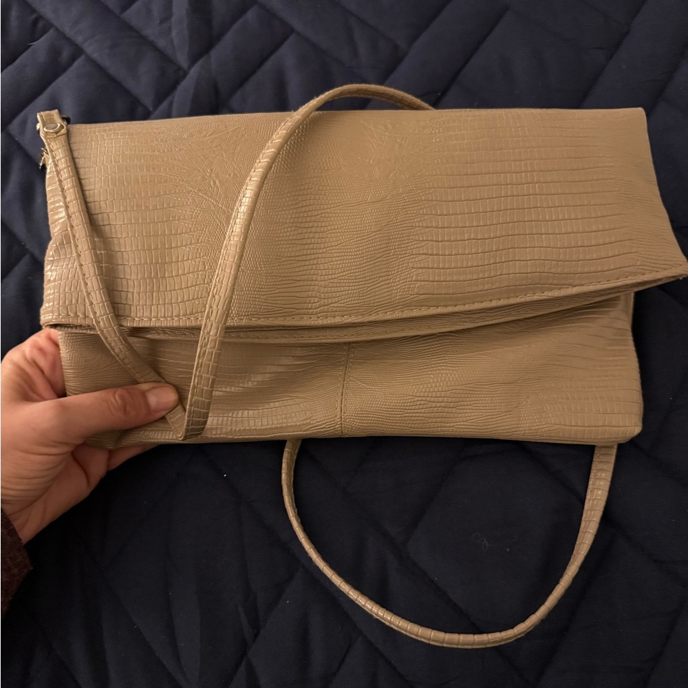 Elegant Tan Clutch Bag - Picture 1 of 8